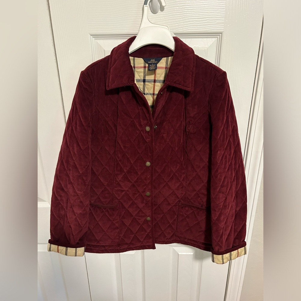 Brooks Brothers Red Quilted Jacket Plaid Lining Size 6 Women
